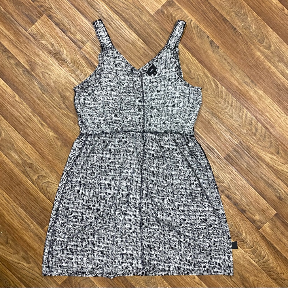 💙SOLD💙 Mossimo Dress - Picture 6 of 9